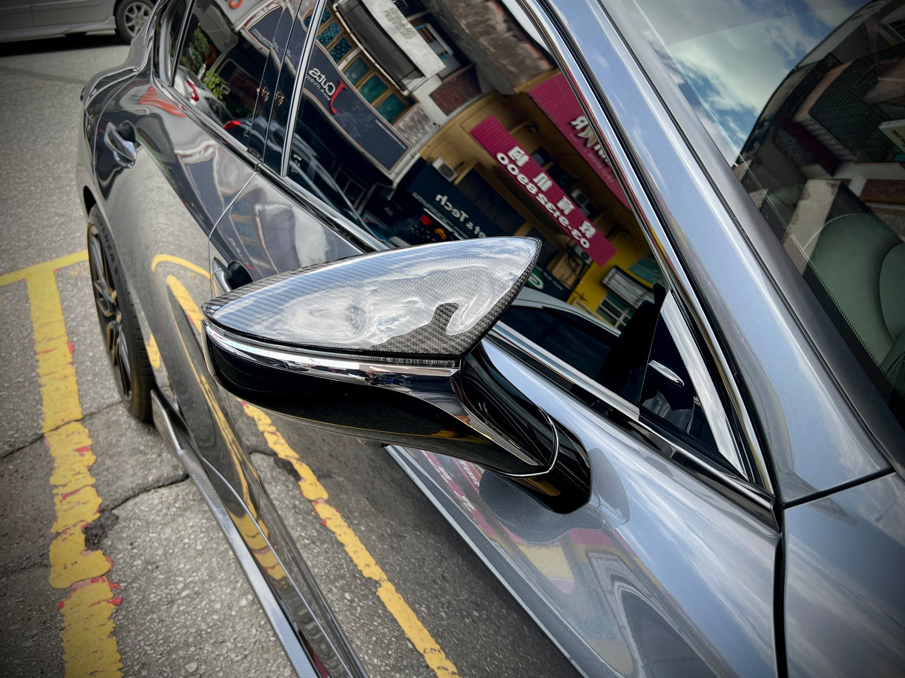 Carbon-Fiber Rear Mirror Cover for Lexus IS((2021~)