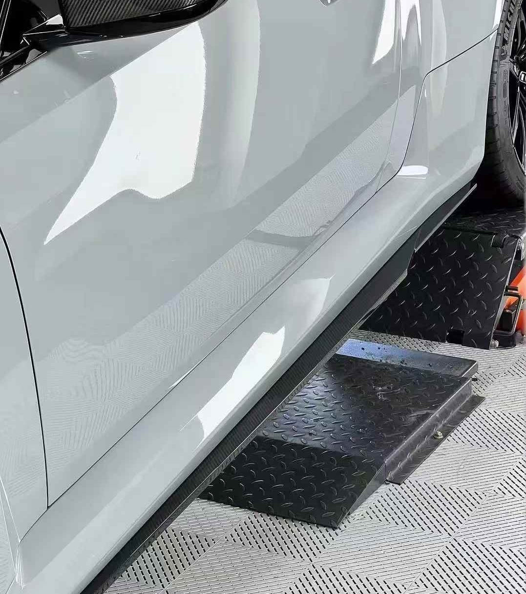 R44 Side Skirt for M2 G87