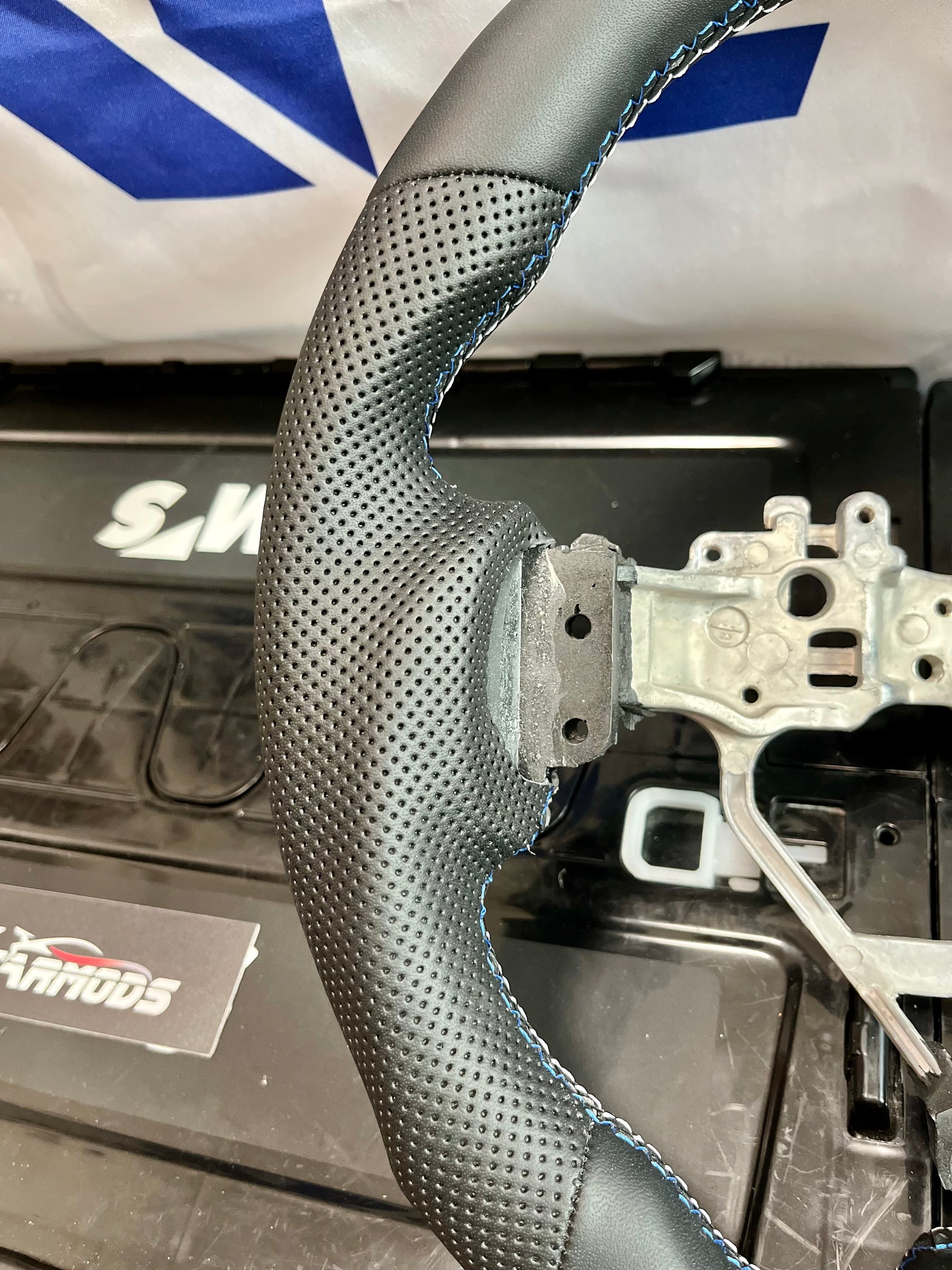 XT-D1 All-Leather Steering Wheel for Lexus IS/RC/CT/NX