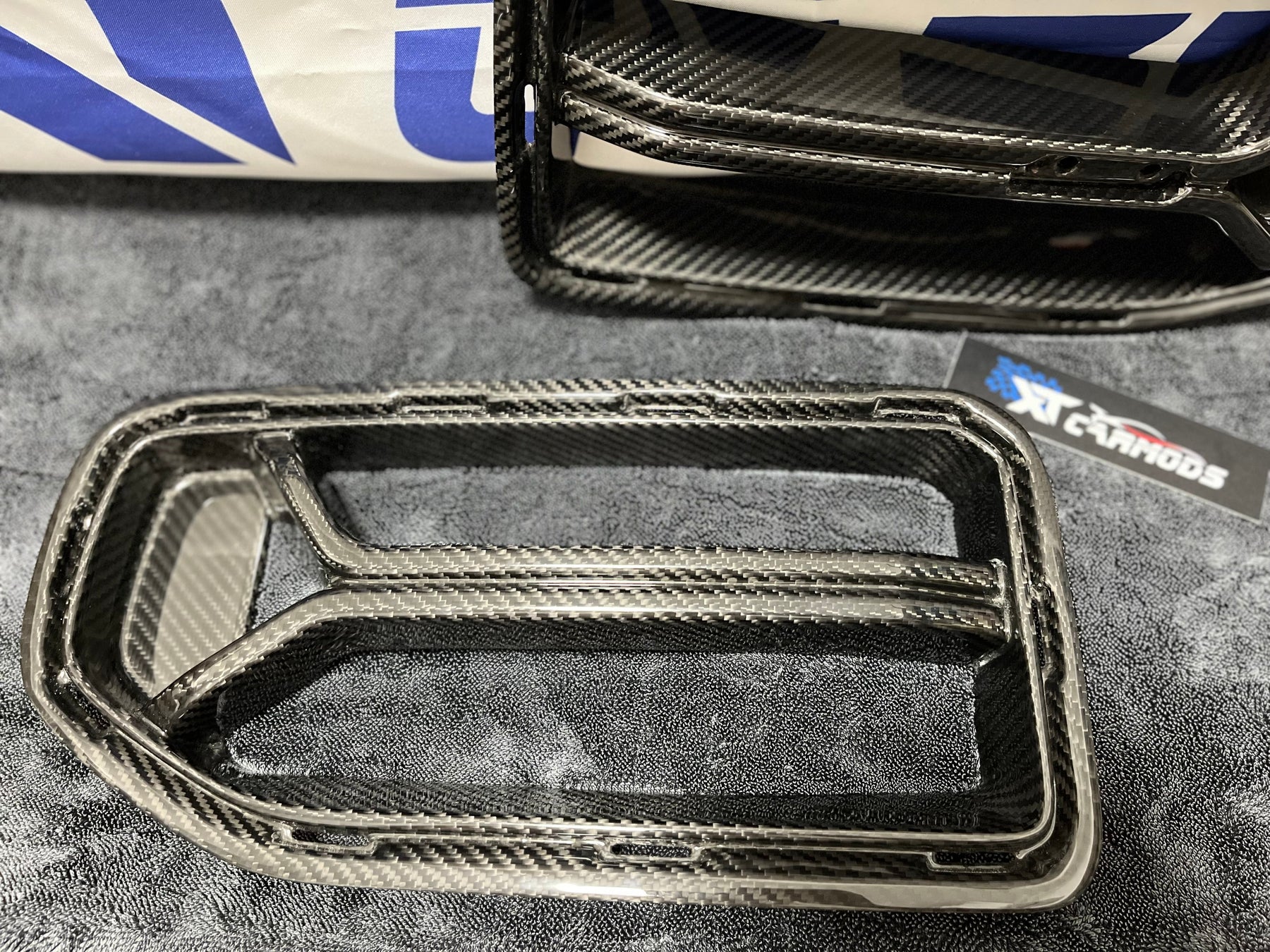 CSL middle grille for M2 G87