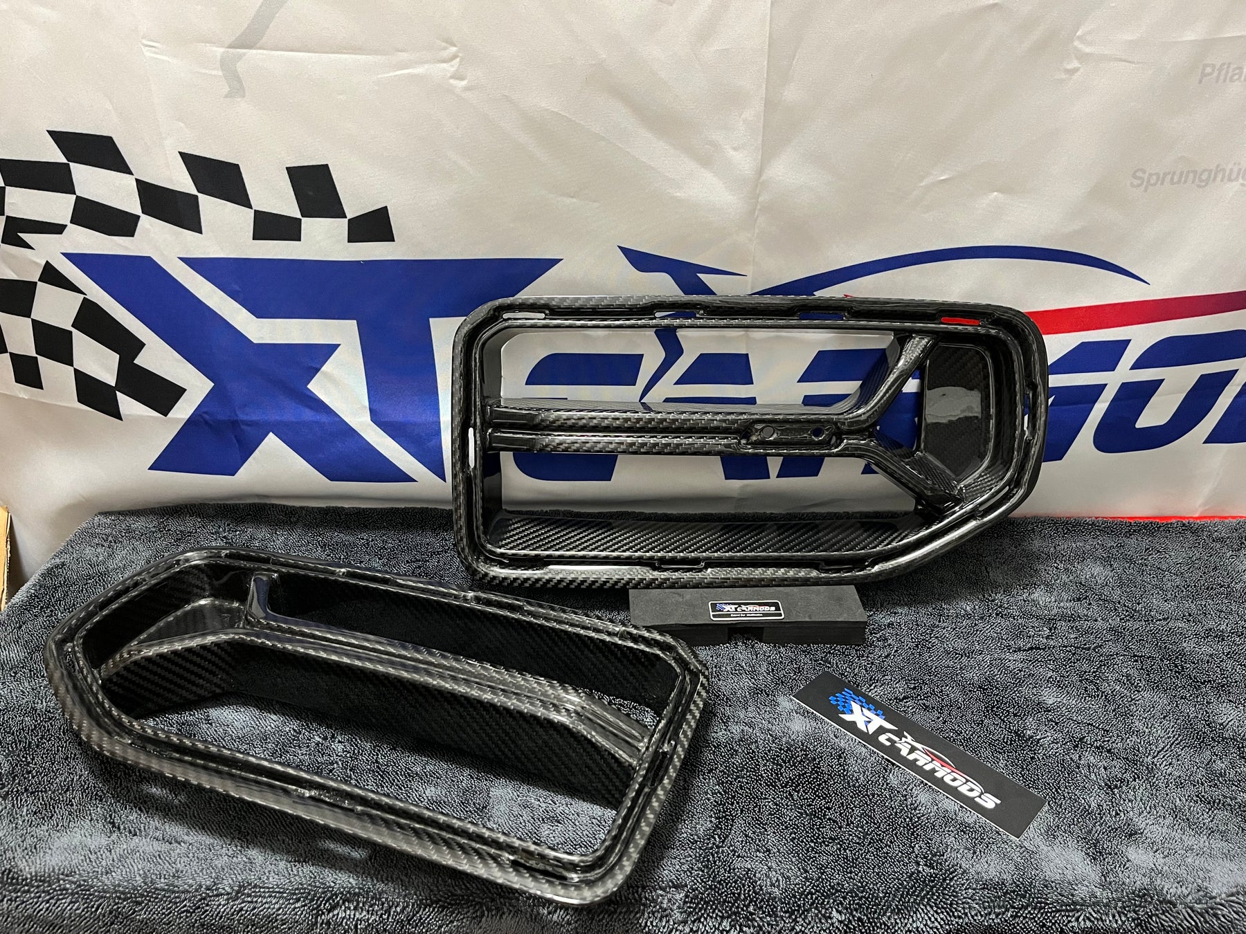 CSL middle grille for M2 G87