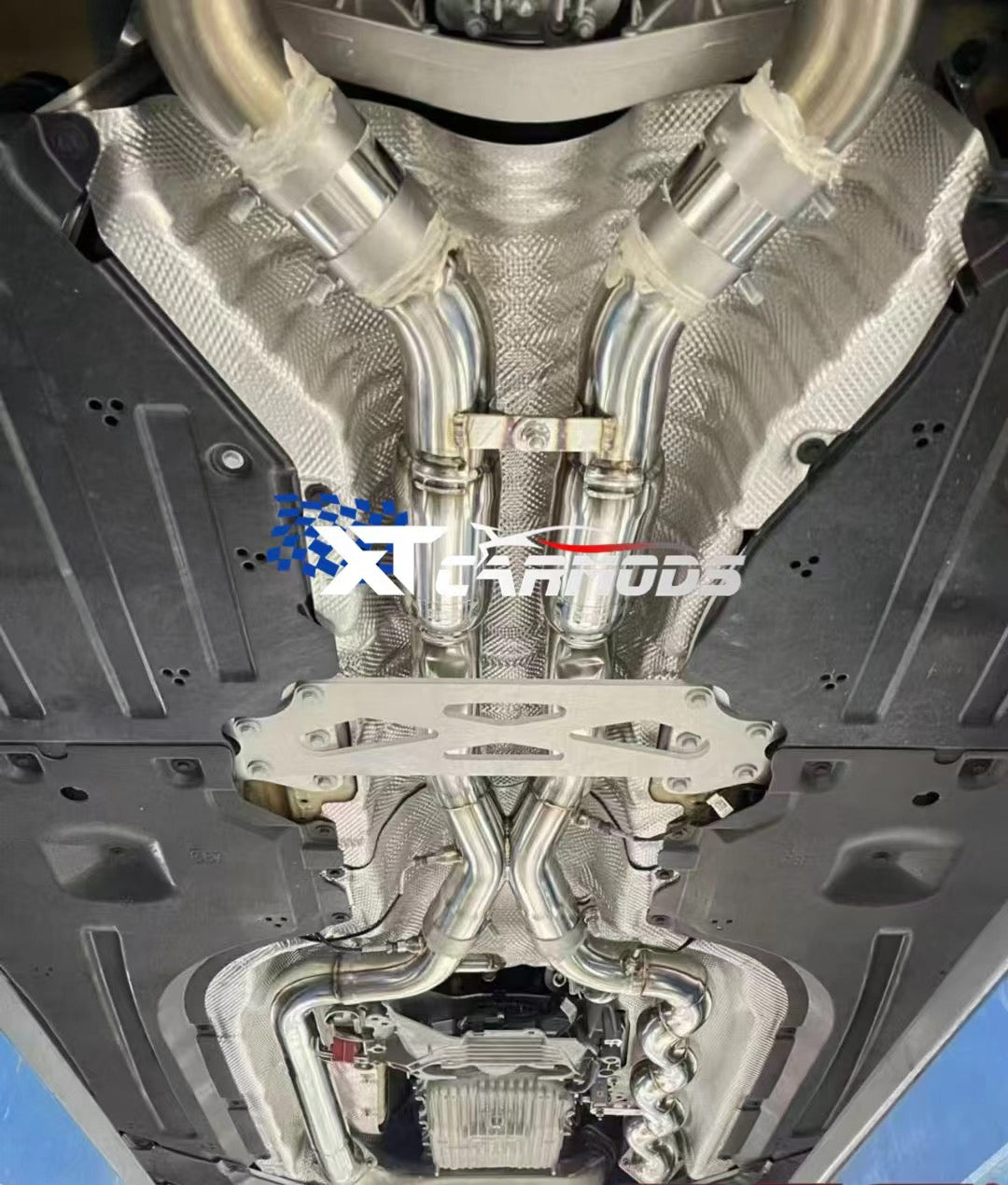 Valvetronic exhaust system for CLA45 AMG