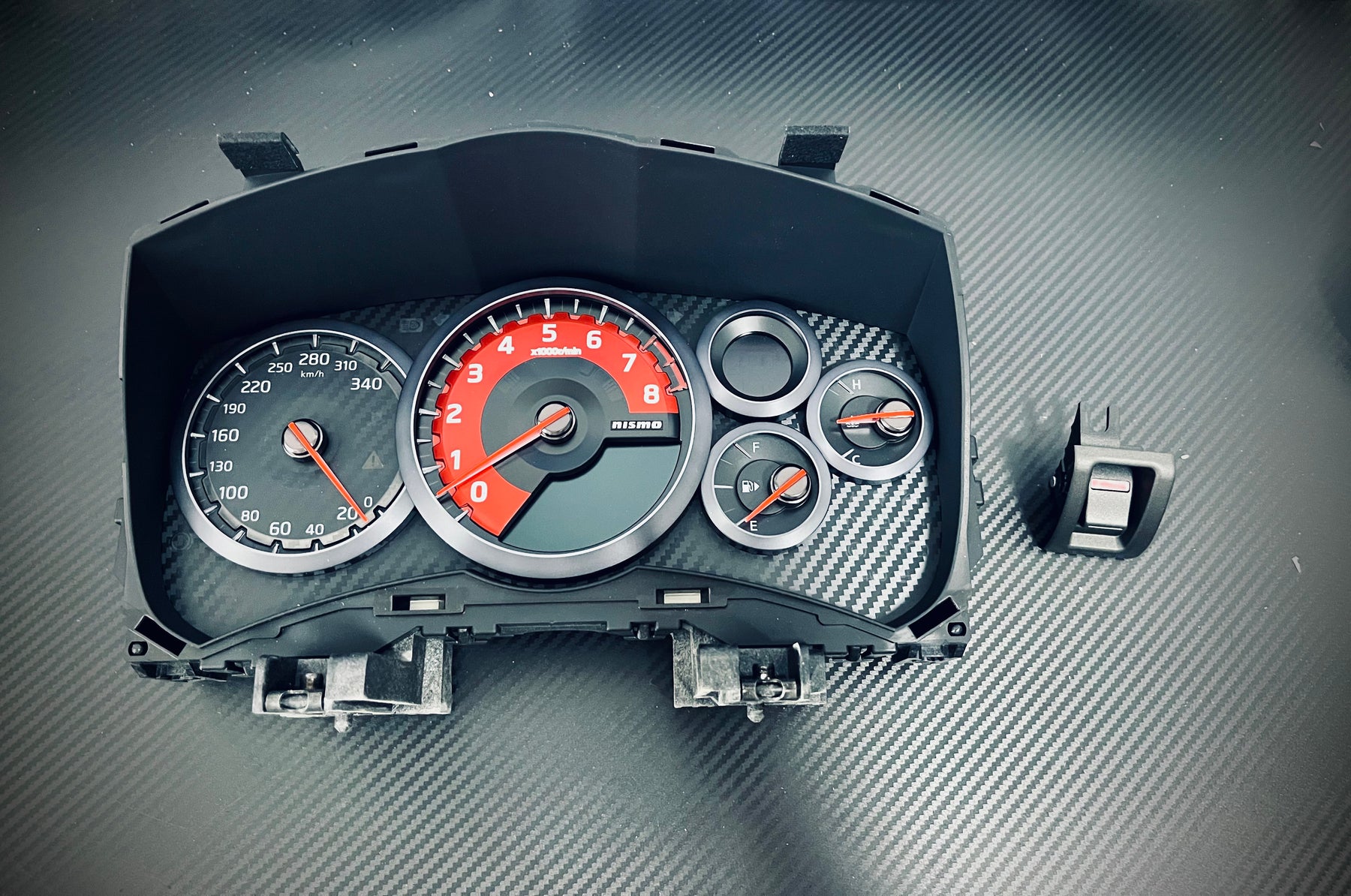Nismo Meter for GTR R35