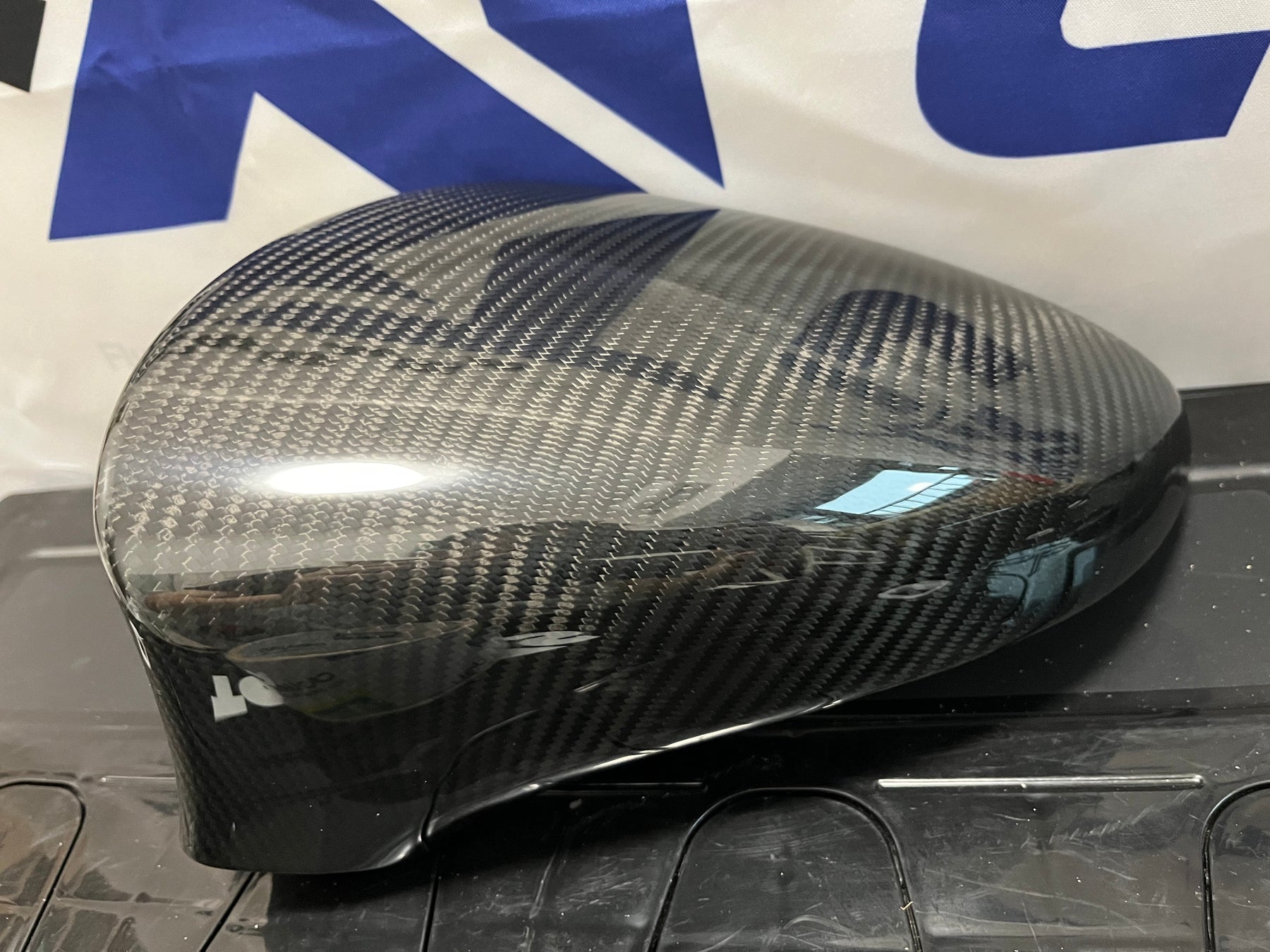 OEM-design Carbon-Fiber Rear Mirror Cover
