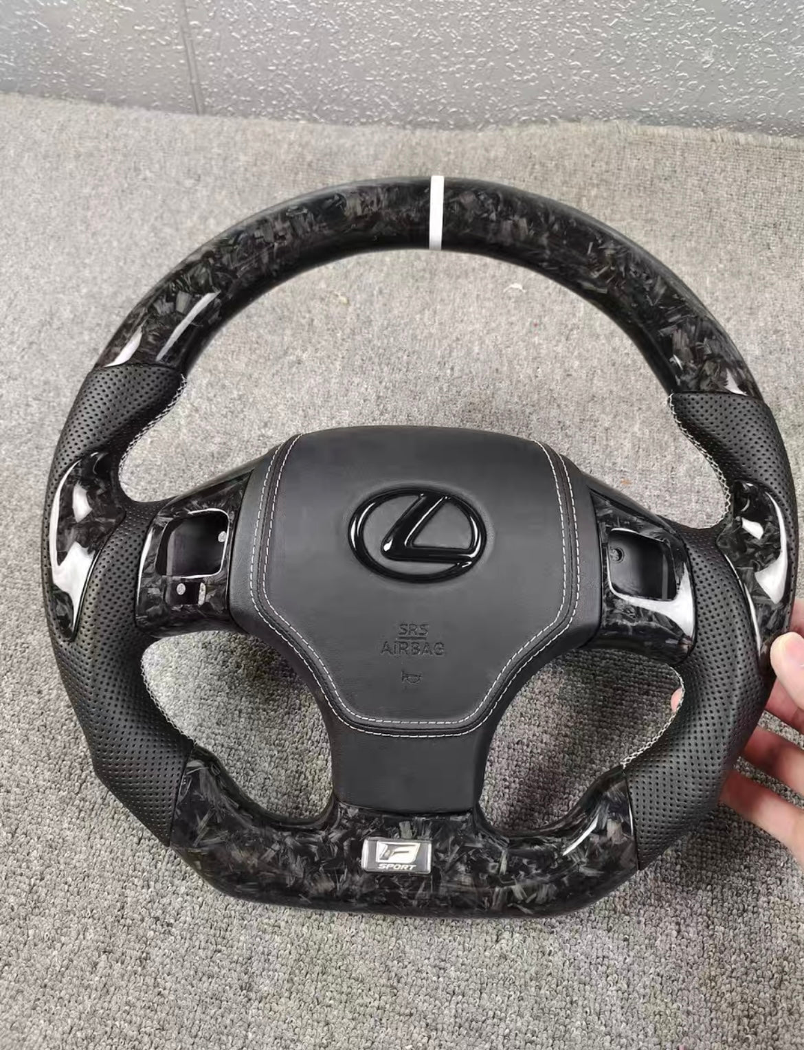 XT-S 2is carbon fiber wheel