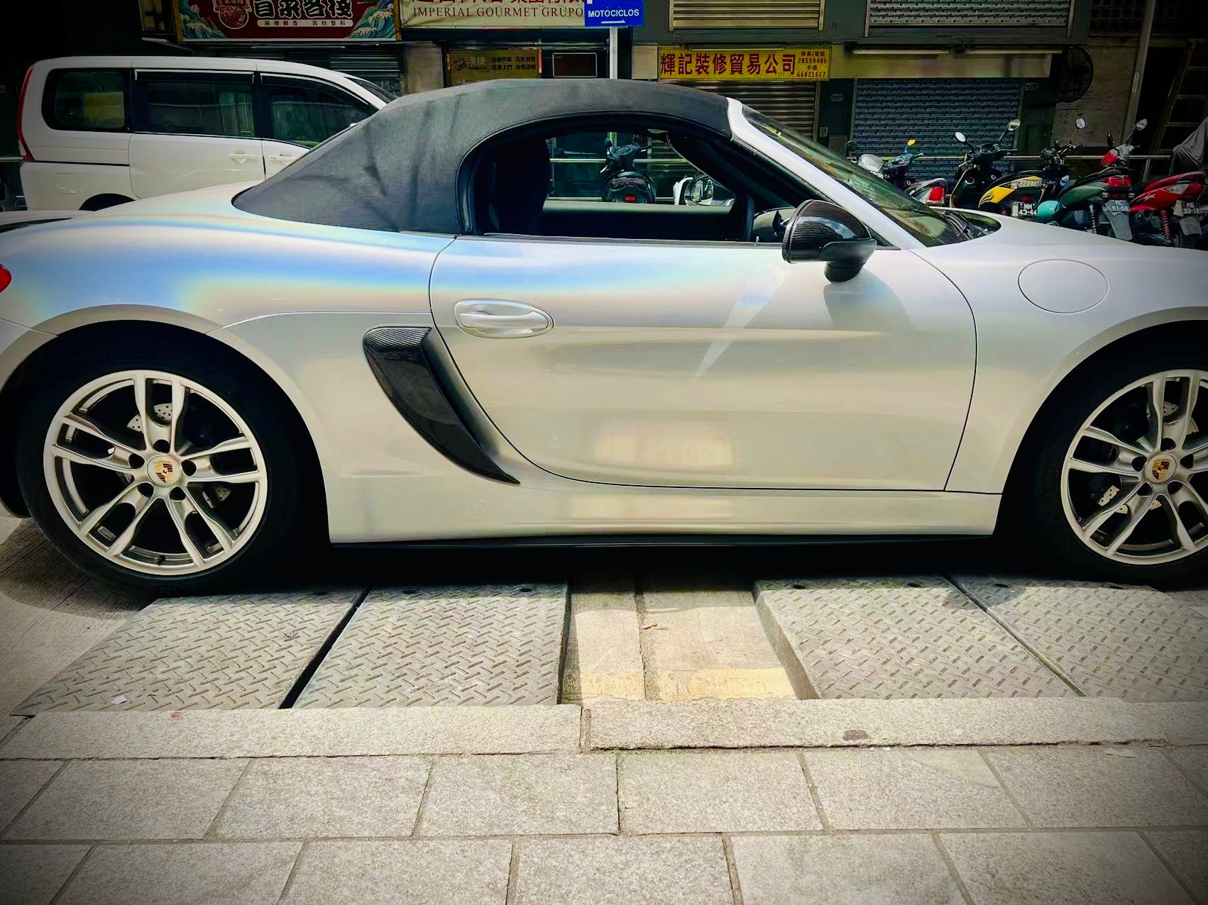 Techart Side Skirt for Porsche 981 Cayman