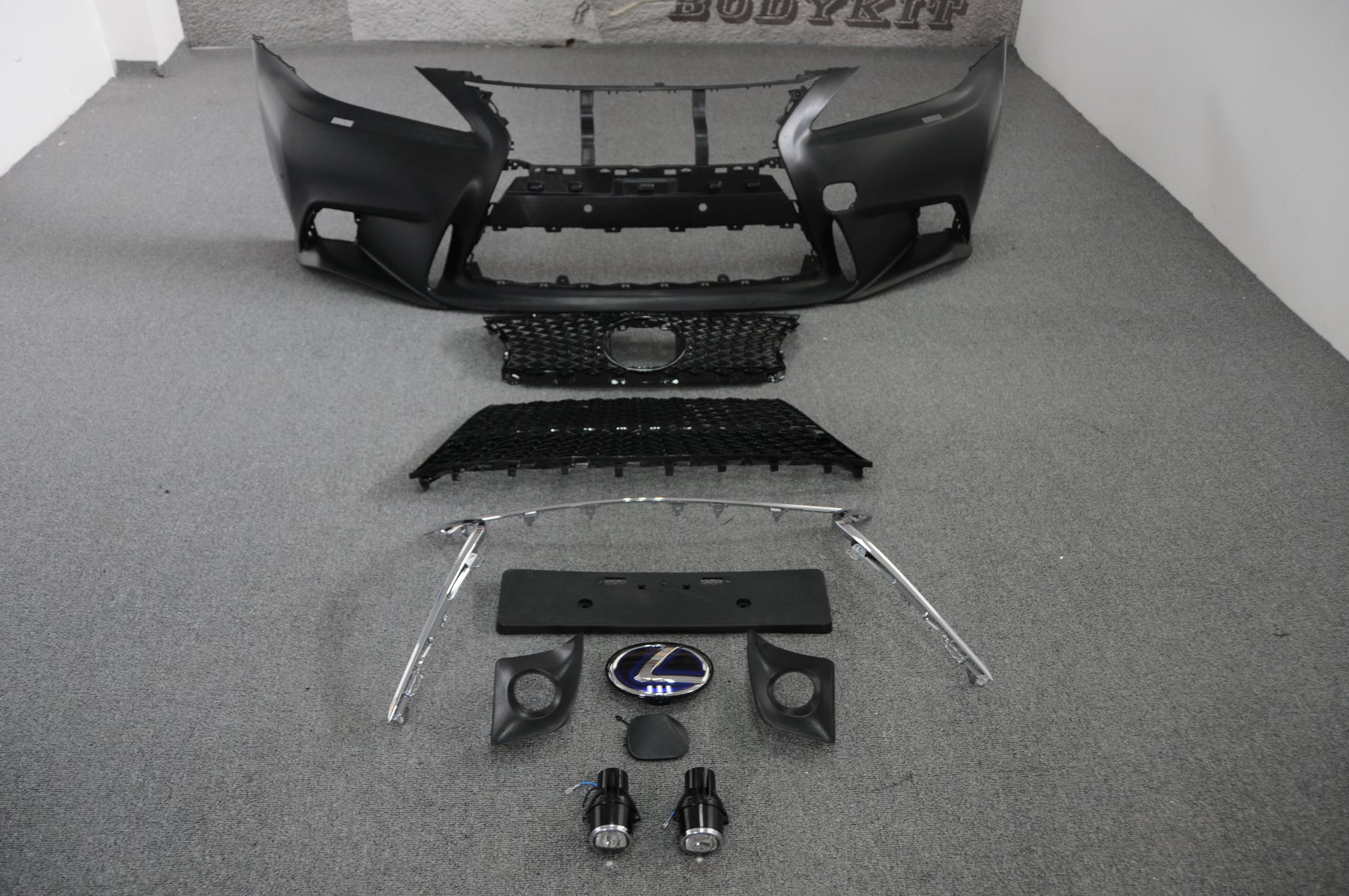 2013-year Facelifted Front Bumper for 2006-2012 Lexus IS