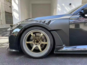 AlphaN-style Fender for M2 G87