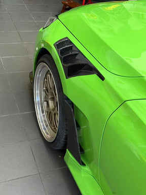 AlphaN-style Fender for M2 G87