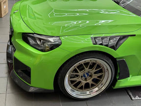 AlphaN-style Fender for M2 G87