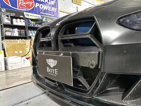 MP-style front splitter for BMW M4 G82