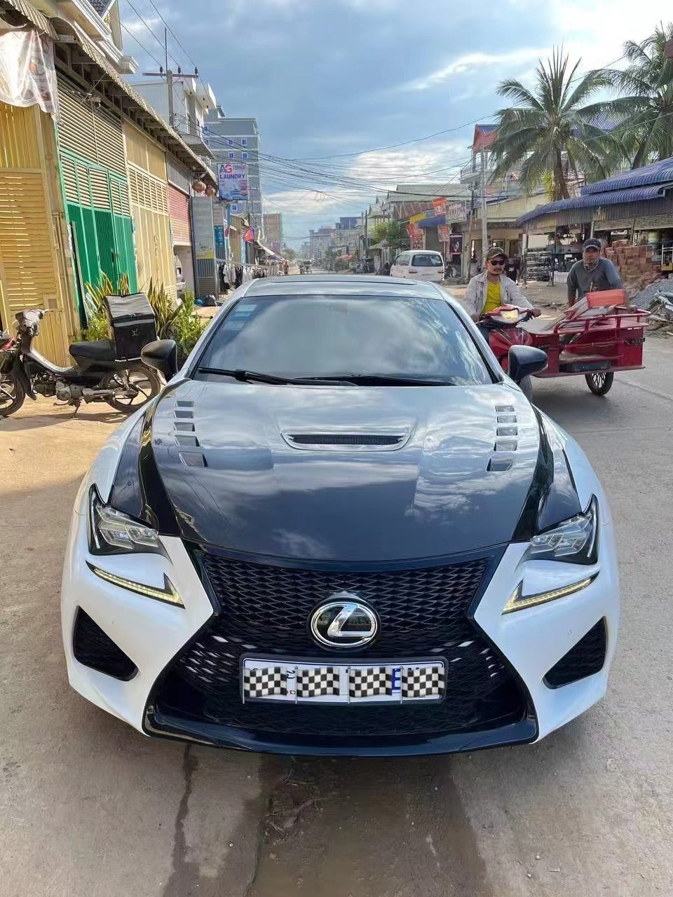 Carbon Fiber hood for Lexus RCF