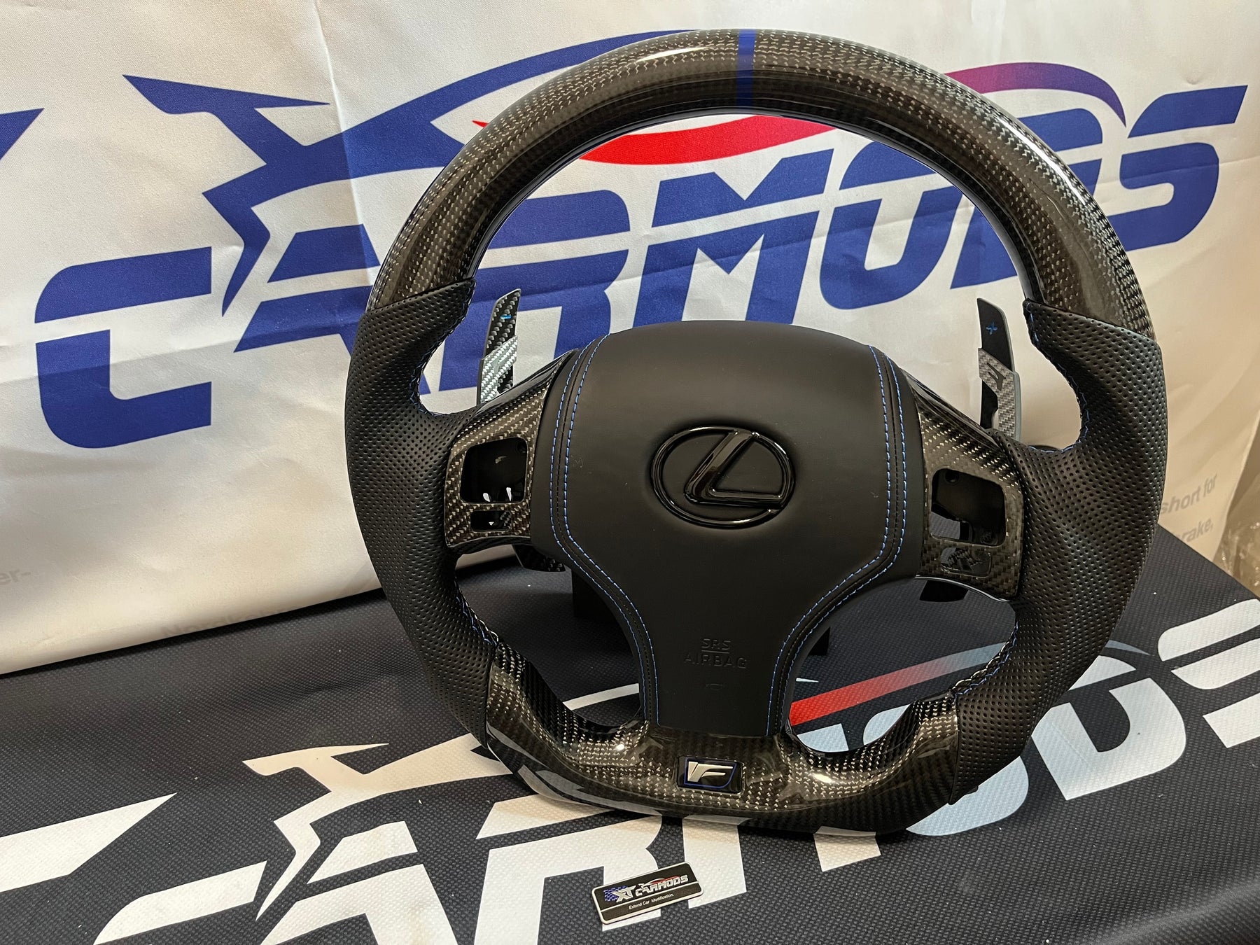 XT-S1 2is carbon fiber wheel