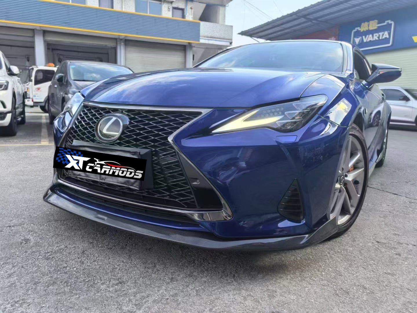 Artisan-style Front Splitter for Lexus RC350 2020-2021