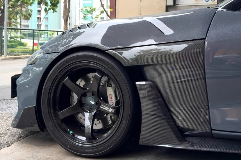 Adro-style side skirt and fender for Supra A90/A91