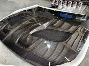 Racing hood for BMW M4 G82
