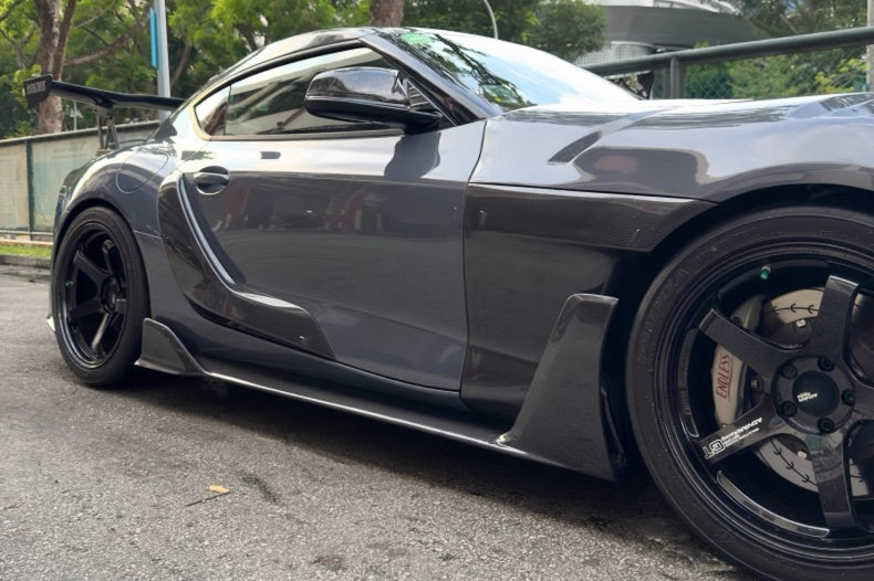 Adro-style side skirt and fender for Supra A90/A91