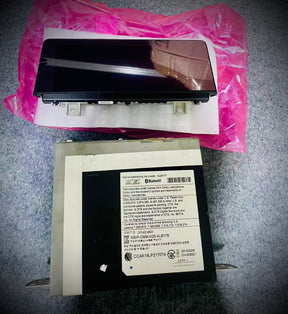 BMW F Series OEM CarPlay kit including OEM 8.8“ screen and EVO headunit