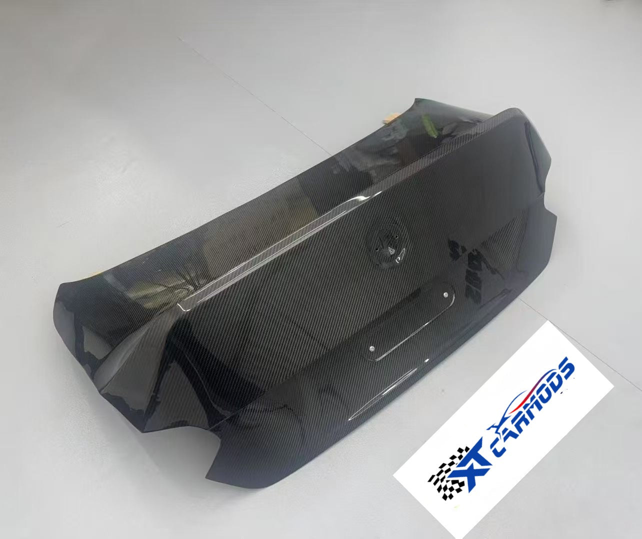 M2CS dry carbon trunk for M2 G87