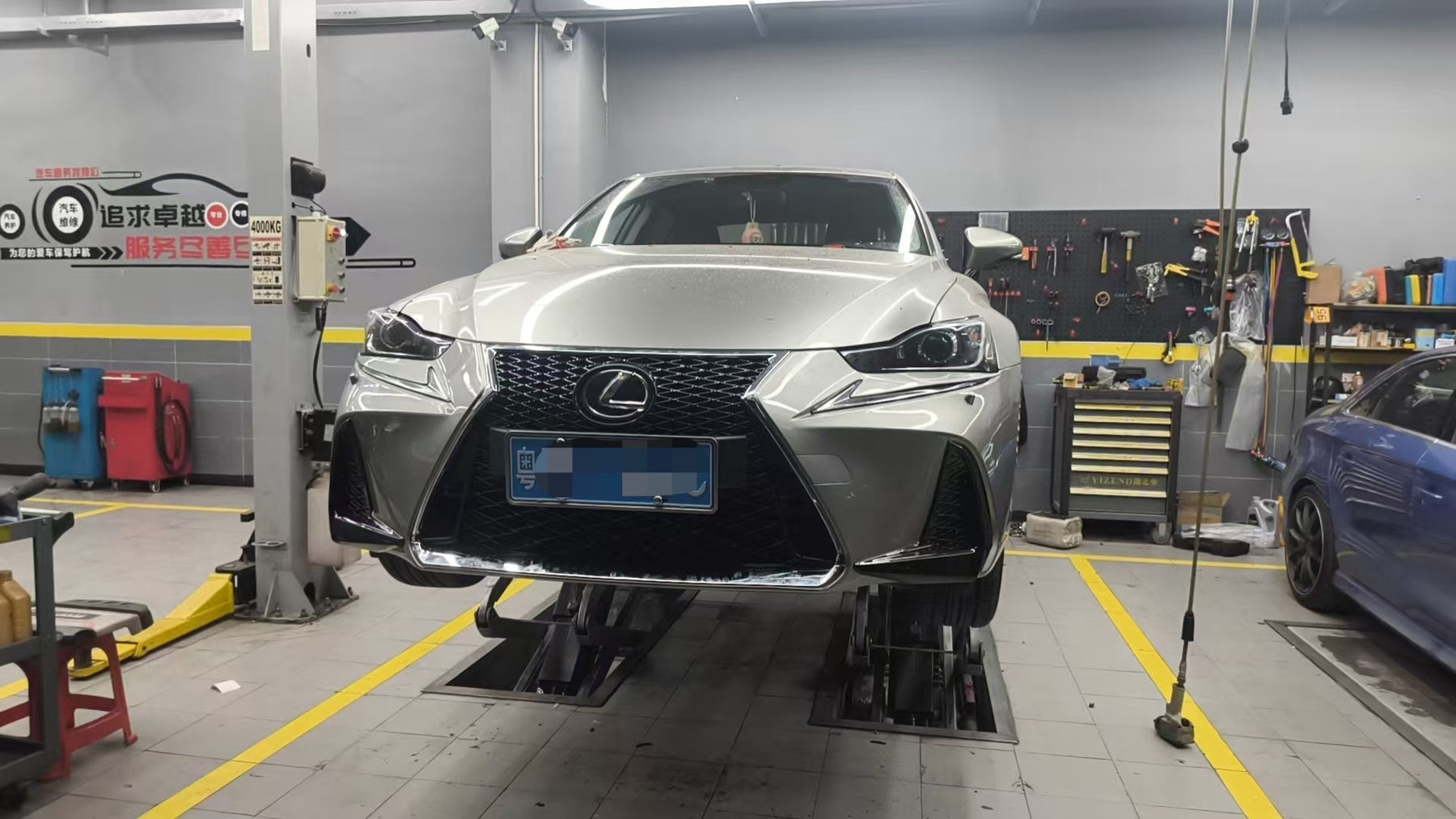 F-sport Facelifted Front Bumper for 2017-2020 Luxury Lexus IS
