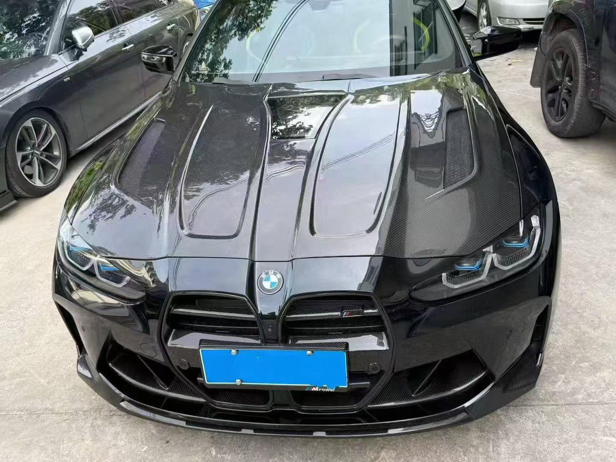 V-style hood for BMW M4 G82