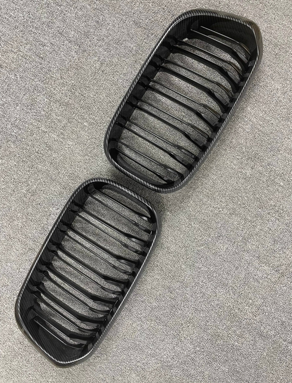 Carbon fiber middle grille for F20 1 Series