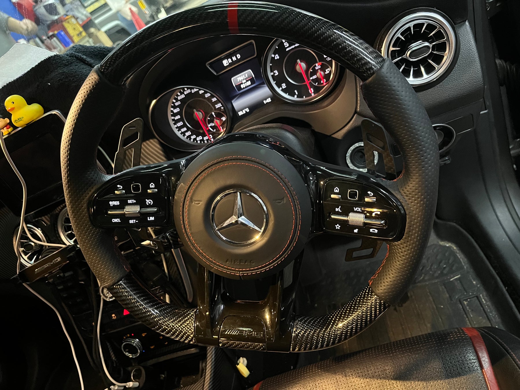 Magnetic Paddle for CLA45 AMG