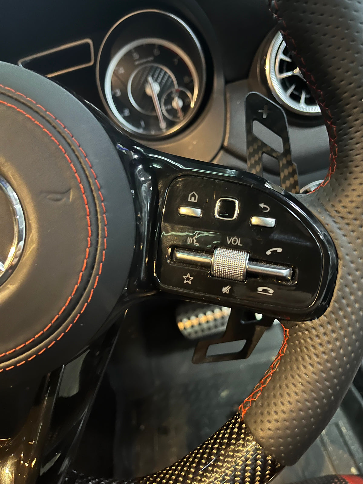 Magnetic Paddle for CLA45 AMG