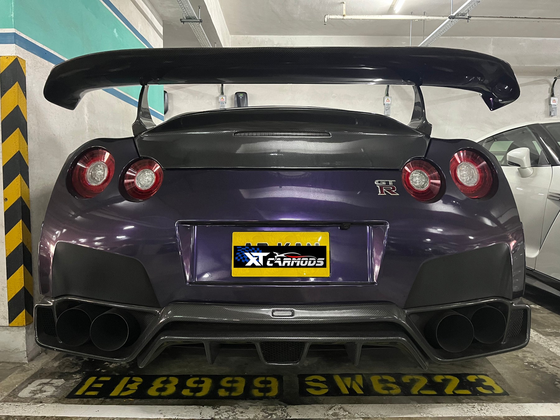 TOMMYKAIRA Rear Diffuser for GTR R35