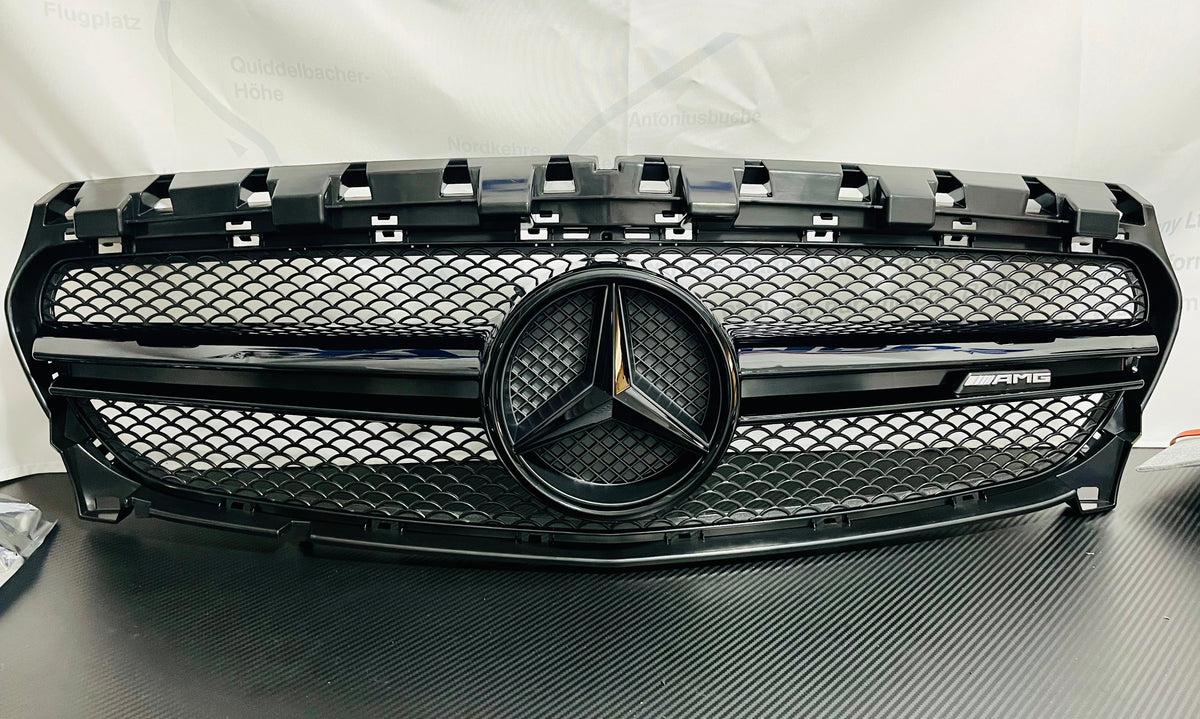 Black Middle Grille for CLA45 AMG