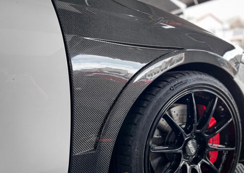 Carbon Fiber Fender for CLA45 AMG
