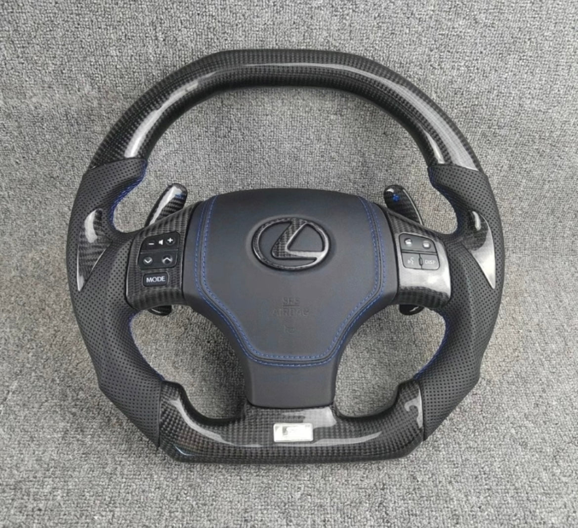 XT-R 2is carbon fiber wheel