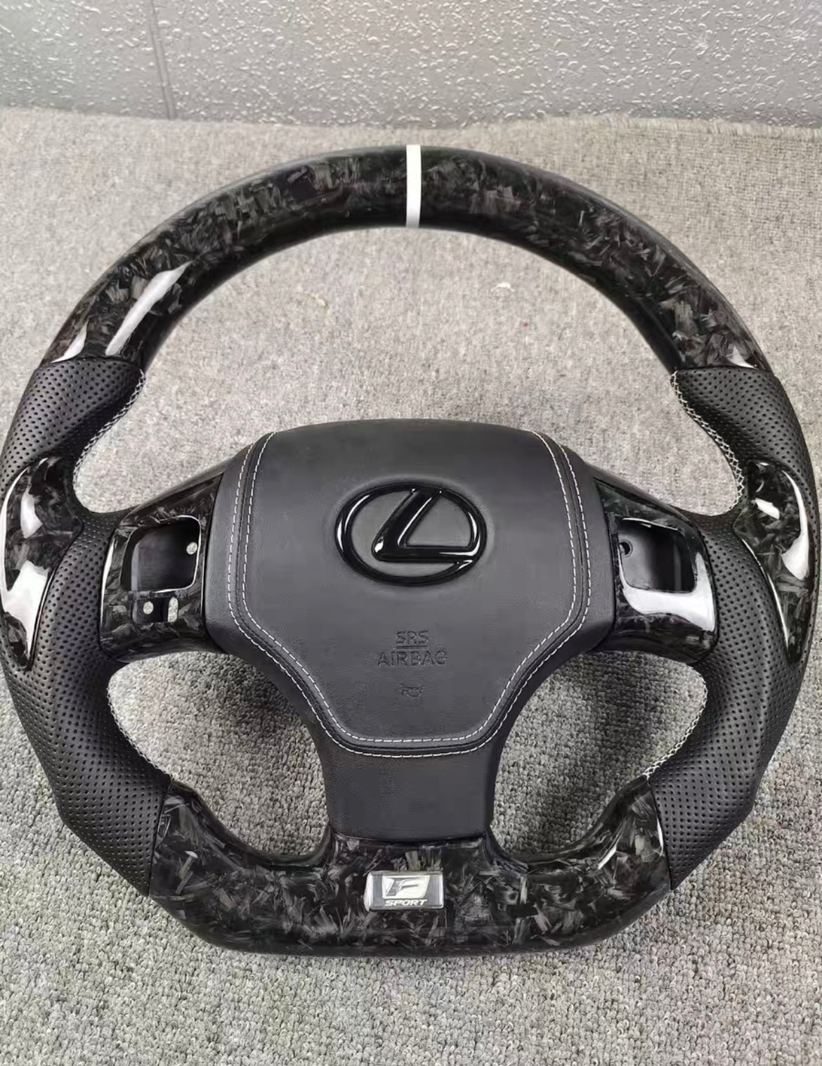 XT-S 2is carbon fiber wheel