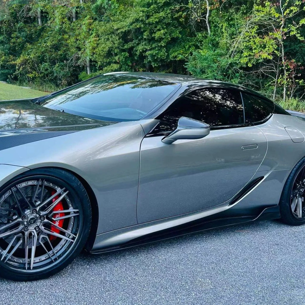 Artisan-style side skirt for LC500h