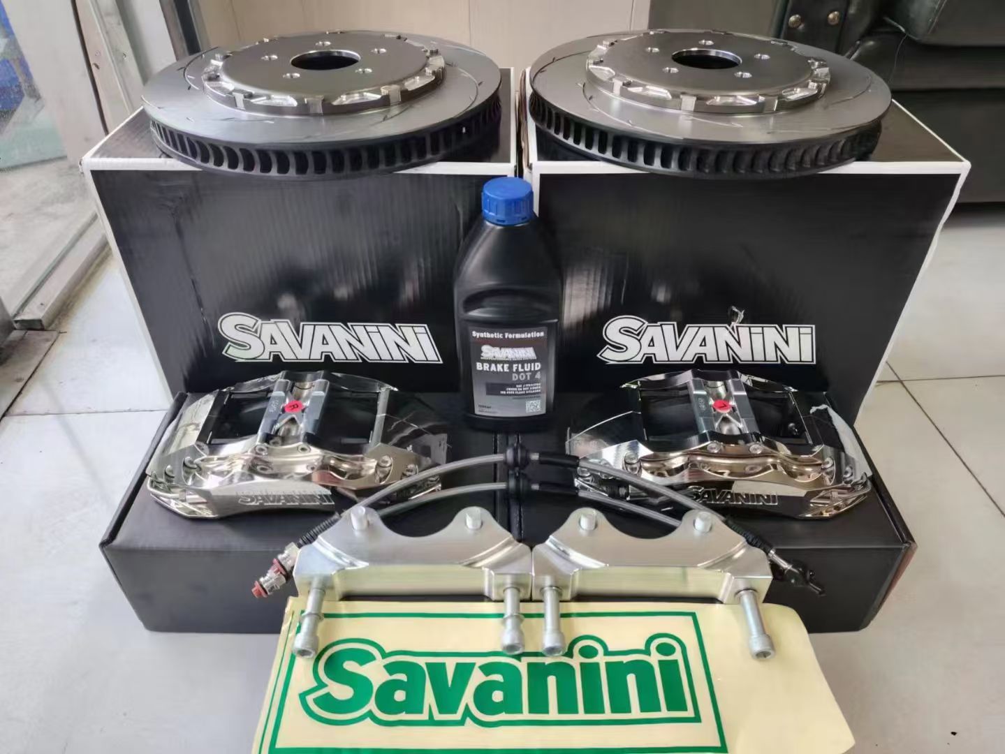 Savanini 6-piston Brake Caliper Kit for Lexus IS